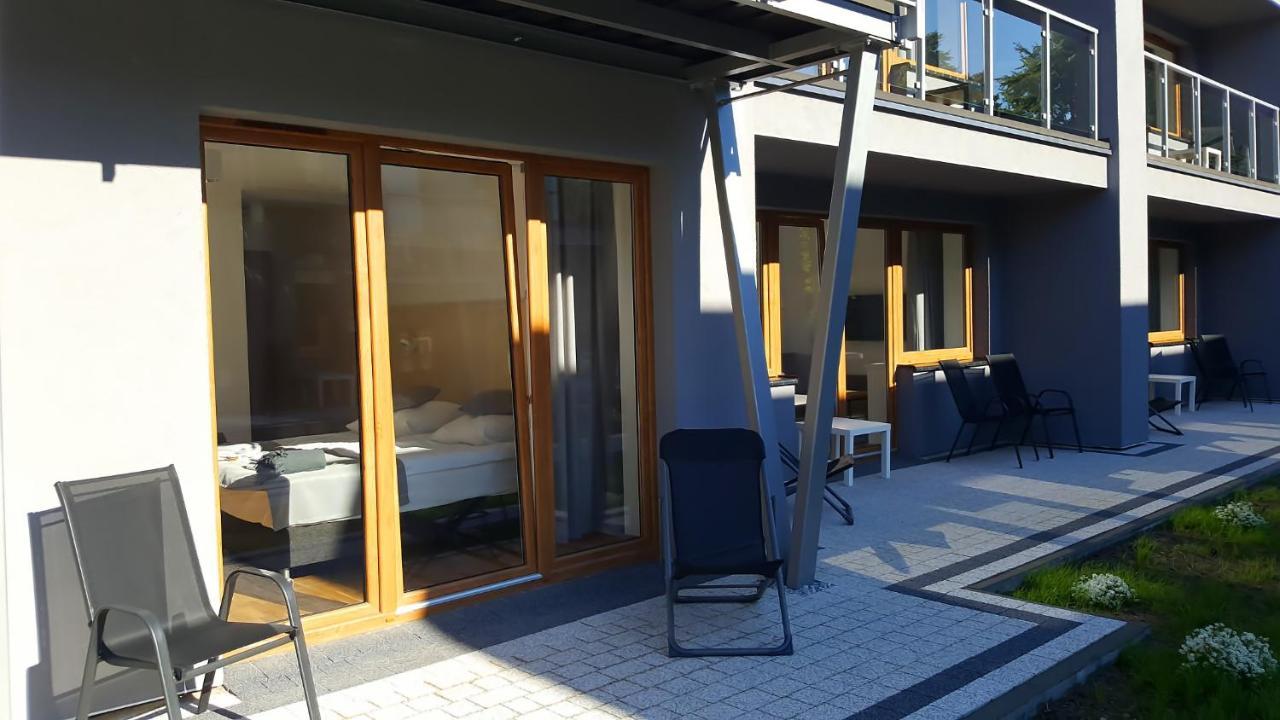 Wodnik Uslugi Hotelarskie, Apartamenty Рови Екстериор снимка